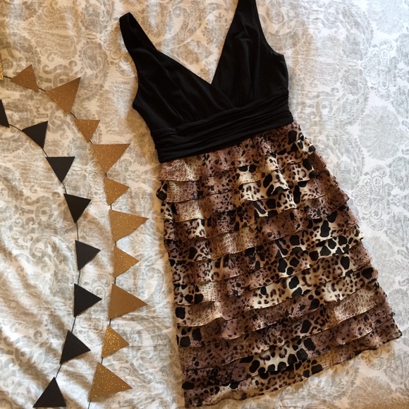 S.L. Fashions Dresses & Skirts - Host Pick!✨LIKE NEW black and leopard dress